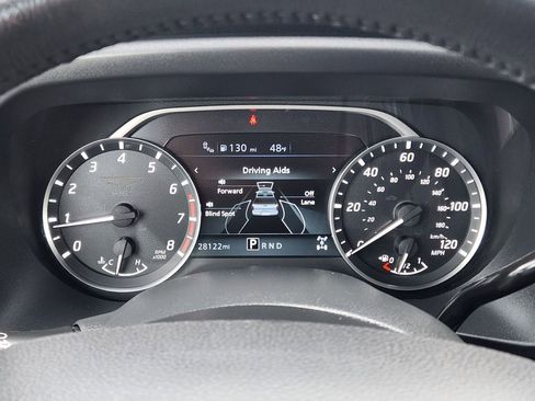 Used 2024 Nissan Titan SV w/ SV Bronze Edition Package image 17