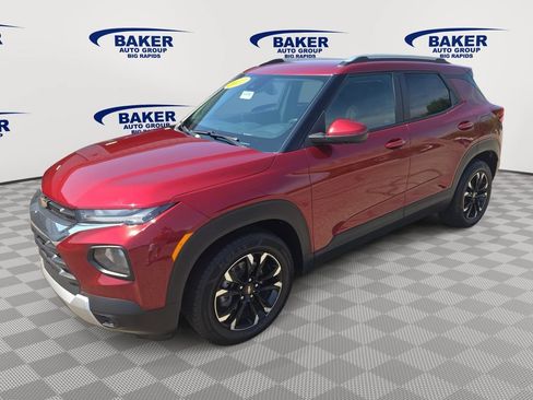 Used 2022 Chevrolet TrailBlazer LT w/ Convenience Package FWD image 7