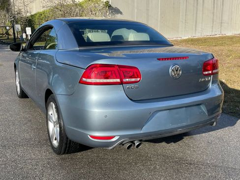 Used 2012 Volkswagen Eos Lux w/ Tech Pkg image 10