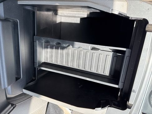 Used 2017 Ford F250 XLT w/ XLT Premium Package image 20