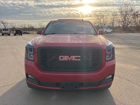 Used 2015 GMC Yukon Denali w/ Premium Package image 7