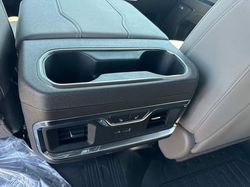 New 2026 GMC Sierra 1500 SLT w/ SLT Premium Package image 16