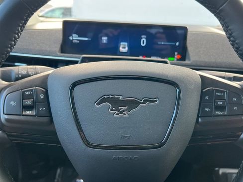 Certified 2025 Ford Mustang Mach-E Premium image 25