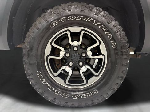 Used 2017 RAM 1500 Rebel AWD/4WD image 38