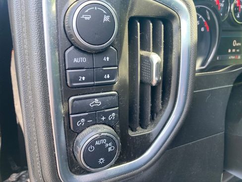 Used 2019 Chevrolet Silverado 1500 LT w/ All-Star Edition AWD/4WD image 42