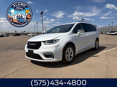 Used 2021 Chrysler Pacifica Limited w/ Premium & Safety Sphere Group