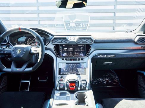 Used 2024 Lamborghini Urus Performante image 63