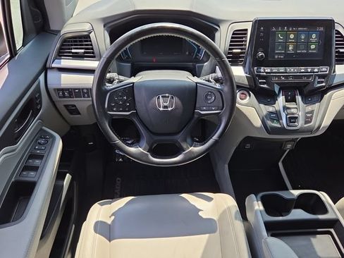 Used 2023 Honda Odyssey EX-L image 14