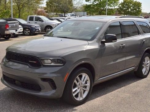 Used 2024 Dodge Durango GT AWD/4WD image 4