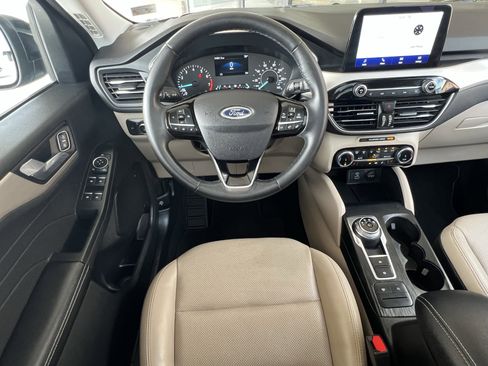 Used 2022 Ford Escape SEL image 23
