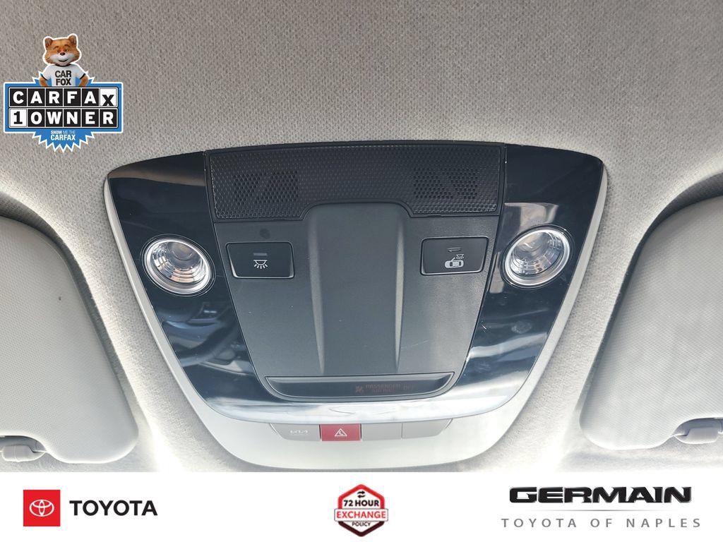Used 2024 Kia Seltos X-Line AWD/4WD image 34