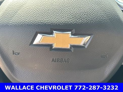 Certified 2025 Chevrolet Equinox LT image 22