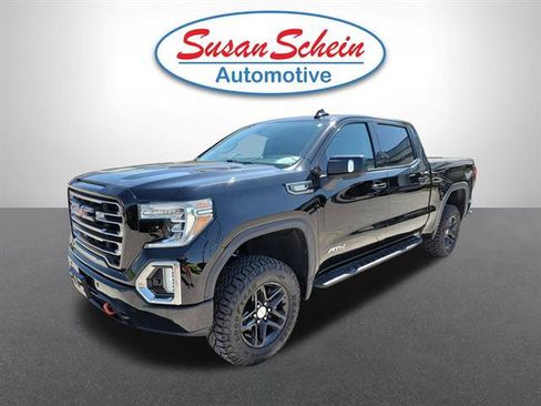 Used 2020 GMC Sierra 1500 AT4 w/ AT4 Premium Package AWD/4WD image 1