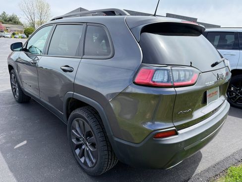 Used 2021 Jeep Cherokee Latitude Lux 80th Anniv w/ Quick Order Package 26U 80TH AWD/4WD image 4