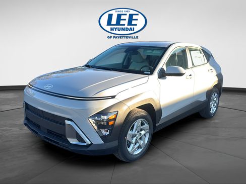 Certified 2026 Hyundai Kona SE FWD image 16