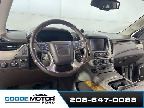 Used 2016 GMC Yukon XL Denali w/ Open Road Package image 14