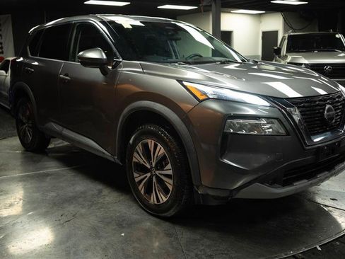Used 2021 Nissan Rogue SV AWD/4WD image 5