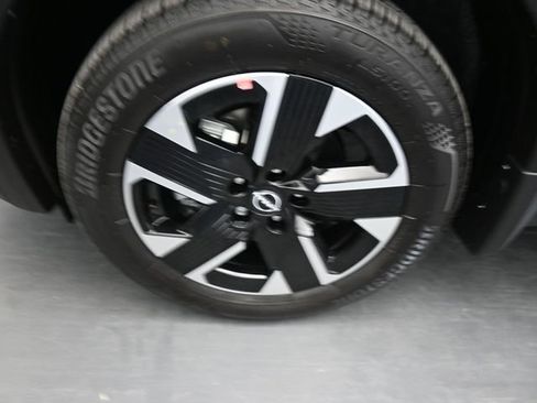 Used 2025 Nissan Kicks SV w/ SV Premium Package AWD/4WD image 26