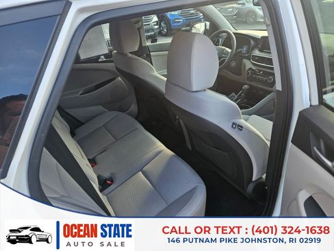 Used 2020 Hyundai Tucson SE AWD/4WD image 12