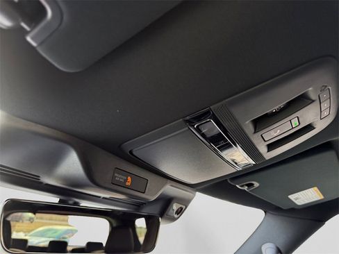 New 2026 Nissan Armada Platinum Reserve image 27