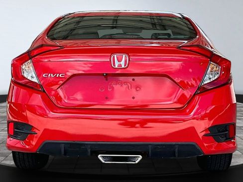 Used 2019 Honda Civic Sport image 5