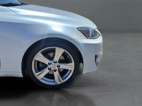 Used 2011 Lexus IS 250 w/ Premium Pkg Value Edition RWD image 24