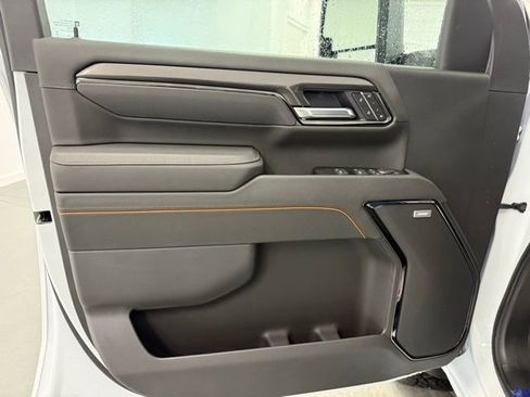 New 2026 GMC Sierra 2500 AT4 w/ AT4 Premium Plus Package image 13