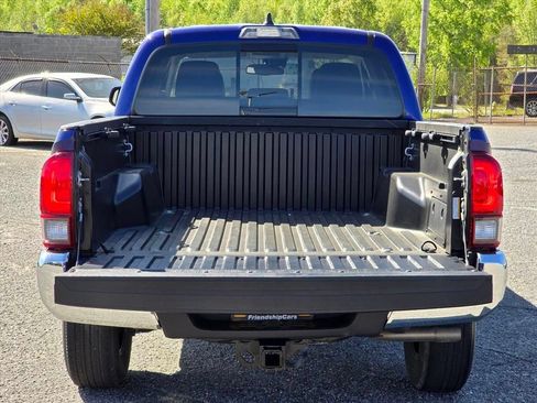 Used 2023 Toyota Tacoma SR5 AWD/4WD image 26