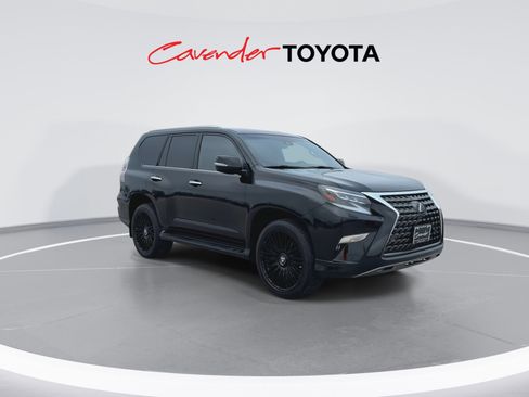 Used 2022 Lexus GX 460 Premium w/ Premium Package AWD/4WD image 2