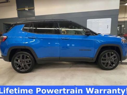 New 2026 Jeep Compass Limited image 9