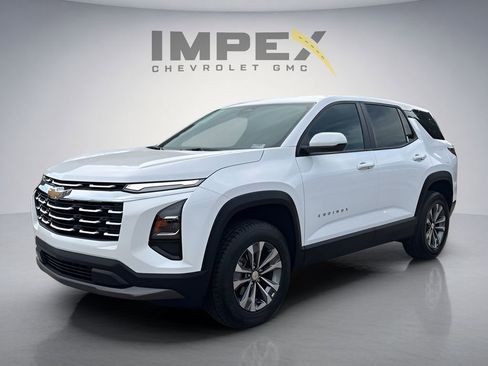 Used 2026 Chevrolet Equinox LT FWD image 1