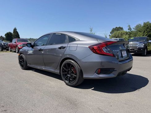 Used 2021 Honda Civic Sport image 6