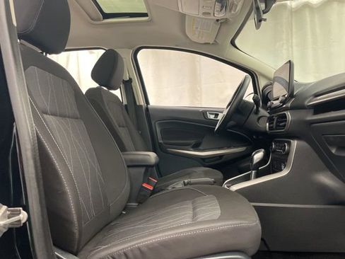 Used 2019 Ford EcoSport SE w/ SE Convenience Package image 11