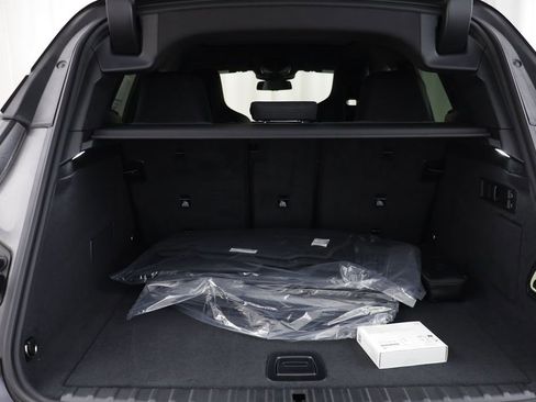 New 2026 BMW iX M70 image 20