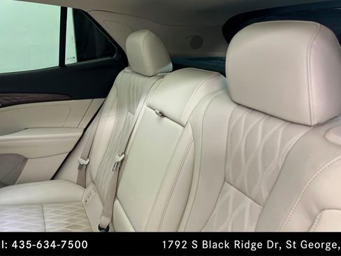 Used 2023 Buick Envision Avenir image 20