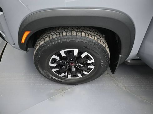 Used 2022 Nissan Frontier PRO-4X w/ Off-Road Protection Package AWD/4WD image 33