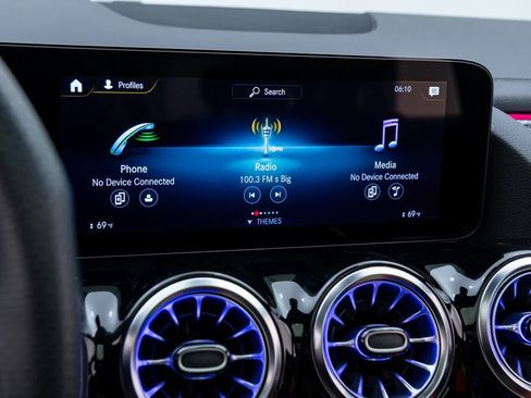 Used 2023 Mercedes-Benz GLA 45 AMG 4MATIC image 20