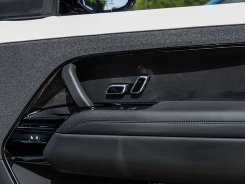 New 2026 Land Rover Range Rover Sport Dynamic SE AWD/4WD image 55