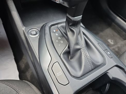 Used 2025 Kia K4 FWD image 23