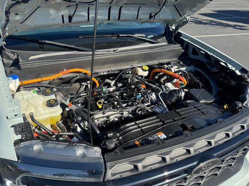 Used 2023 Ford Maverick XLT w/ Black Appearance Package image 21