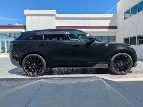 New 2026 Land Rover Range Rover Velar Dynamic SE AWD/4WD image 4