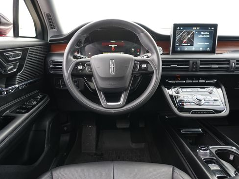 Used 2022 Lincoln Corsair Reserve w/ Elements Package image 21