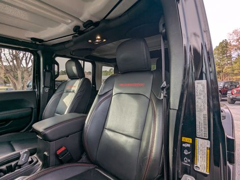 Used 2021 Jeep Wrangler Unlimited Rubicon image 9