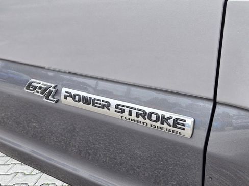 Used 2022 Ford F250 Lariat w/ Chrome Package AWD/4WD image 4