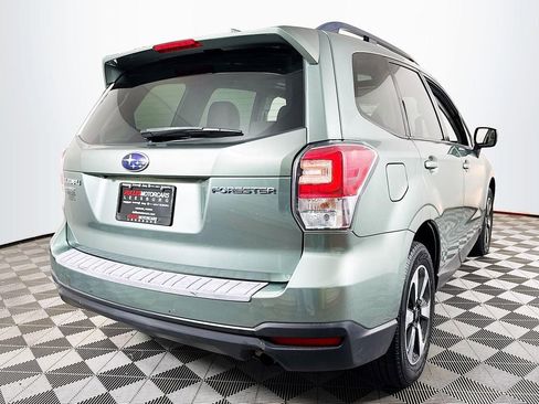 Used 2018 Subaru Forester 2.5i Premium image 7