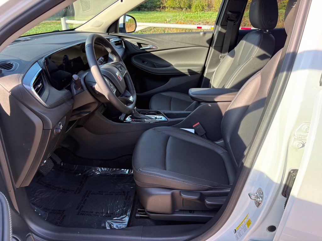 Used 2024 Buick Encore GX Sport Touring w/ Advanced Technology Package AWD/4WD image 16