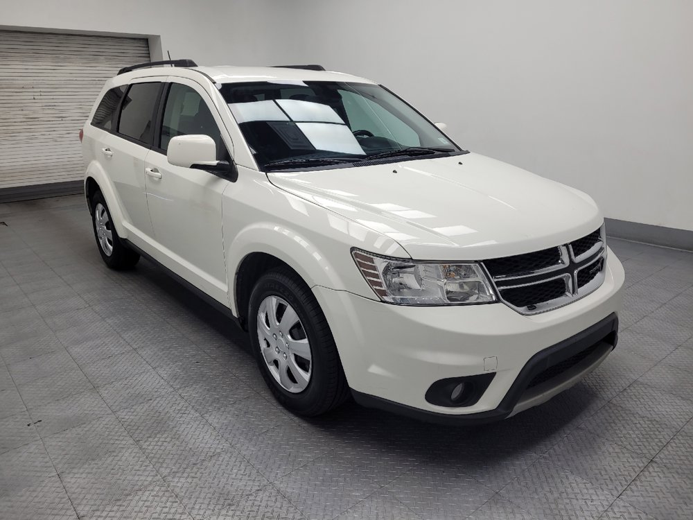 Used 2018 Dodge Journey SXT w/ Connectivity Group FWD image 13