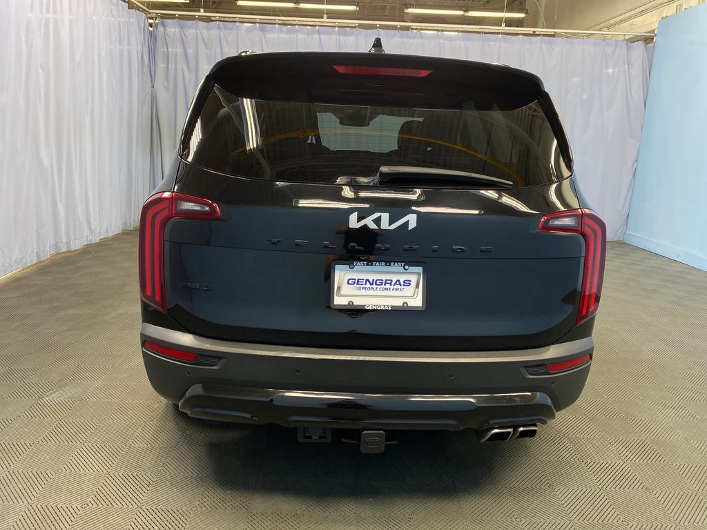 Used 2022 Kia Telluride SX w/ Nightfall Edition Package AWD/4WD image 5