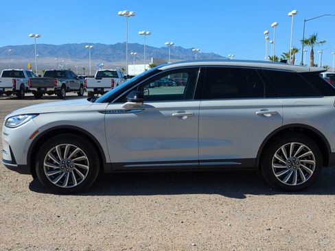 Used 2023 Lincoln Corsair Reserve w/ Equipment Group 202A AWD/4WD image 6