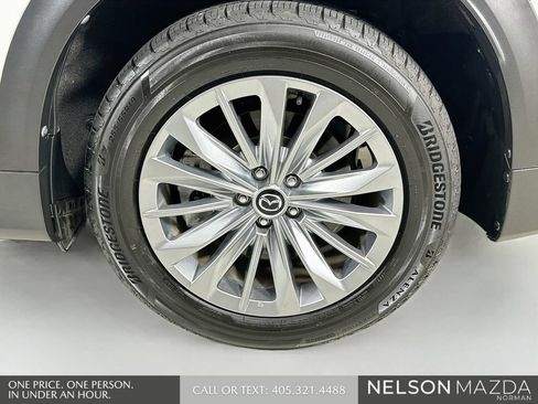 Used 2024 MAZDA CX-90 3.3 Turbo w/ Preferred Plus AWD/4WD image 34